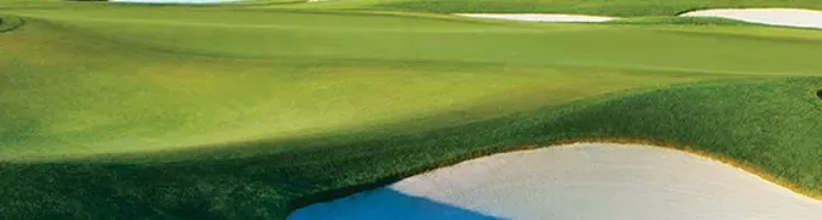 Vibrant, well manicured golf course featuring BESTSAND bright pure white bunker sands used by course superintendants.